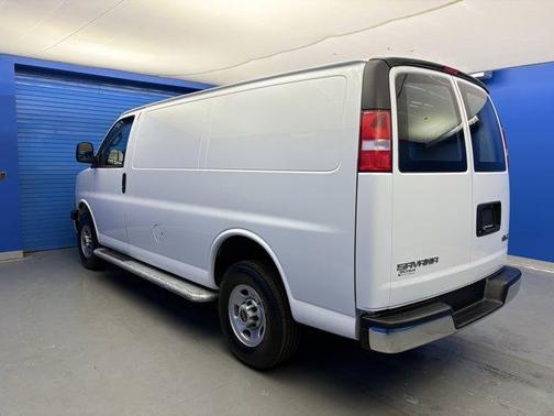 2024 GMC Savana 2500 Work Van