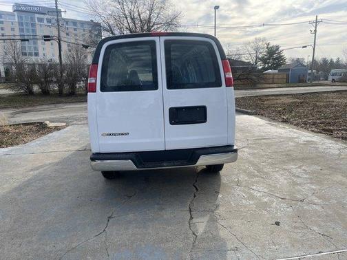 2025 Chevrolet Express 2500 Work Van