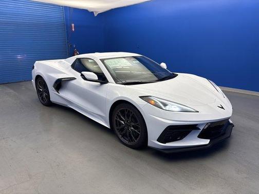 2026 Chevrolet Corvette Stingray w/2LT