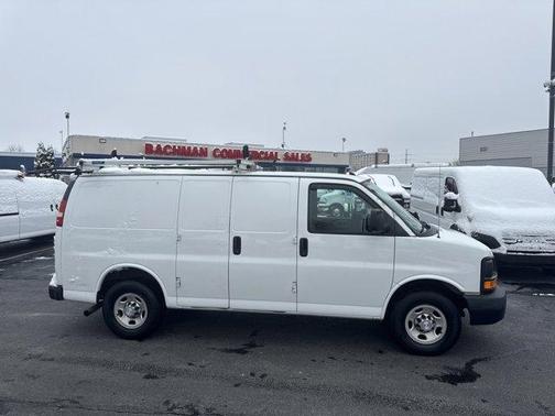 2016 Chevrolet Express 2500 Work Van