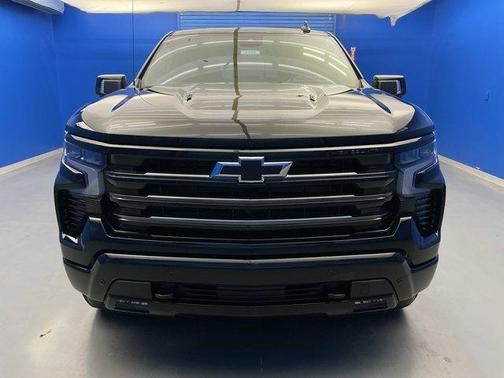 Black 2026 Chevrolet Silverado 1500 High Country