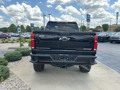 2025 Chevrolet Silverado 2500 ZR2