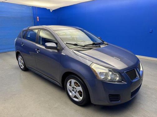 2009 Pontiac Vibe Base
