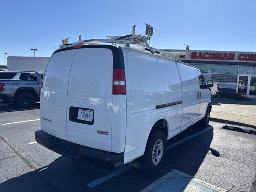 2023 GMC Savana 2500 Work Van