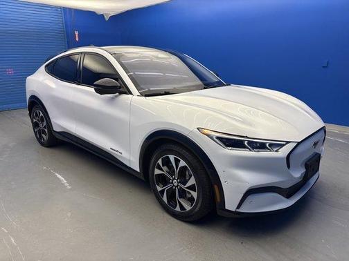2021 Ford Mustang Mach-E Premium