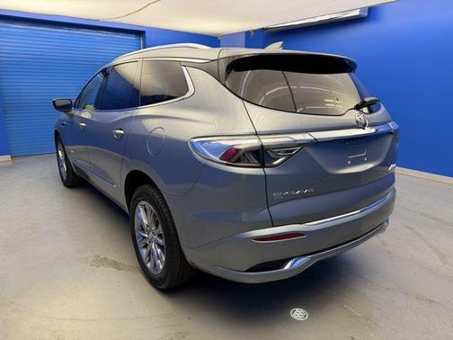 Moonstone Gray Metallic 2024 Buick Enclave Avenir