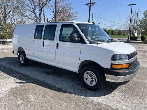 2025 Chevrolet Express 3500 Work Van