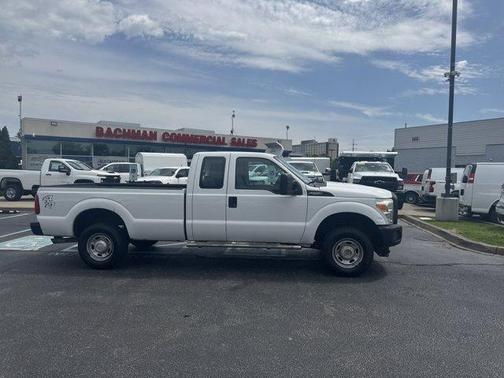 Oxford White 2015 Ford F-250 XL