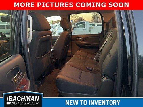 2013 Chevrolet Suburban 1500 LS