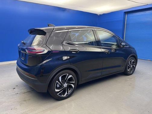 2023 Chevrolet Bolt EV 2LT