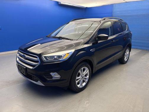 Shadow Black 2017 Ford Escape SE