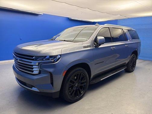 2022 Chevrolet Suburban High Country