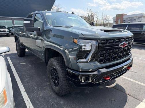 Cypress 2026 Chevrolet Silverado 2500 ZR2