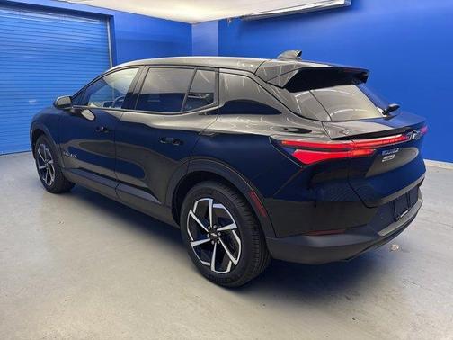 2026 Chevrolet Equinox EV LT 1