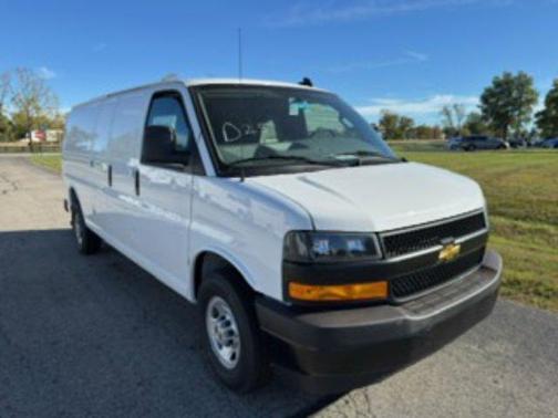 2025 Chevrolet Express 3500 Work Van