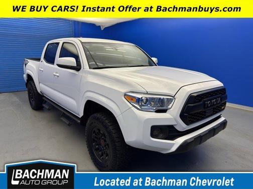 2023 Toyota Tacoma SR