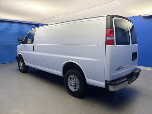 2024 Chevrolet Express 2500 Work Van