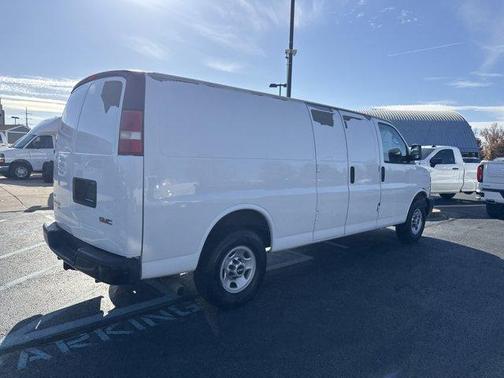 2011 GMC Savana 2500 Work Van