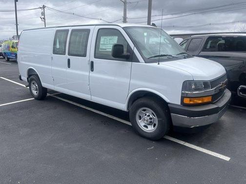 2025 Chevrolet Express 2500 Work Van