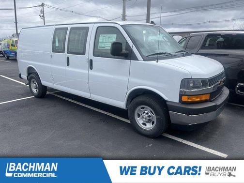 2025 Chevrolet Express 2500 Work Van