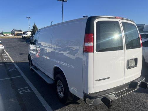 2024 Chevrolet Express 2500 Work Van