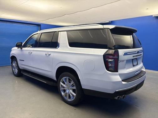 2023 Chevrolet Suburban High Country