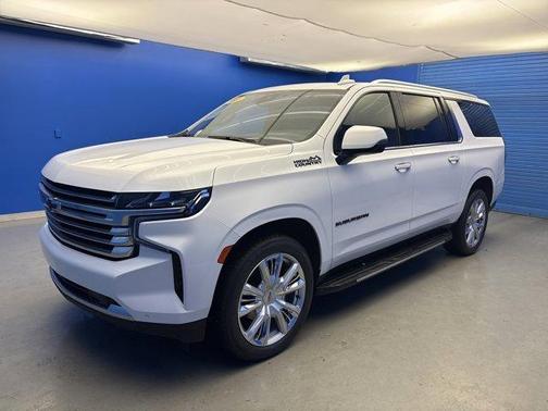 2023 Chevrolet Suburban High Country