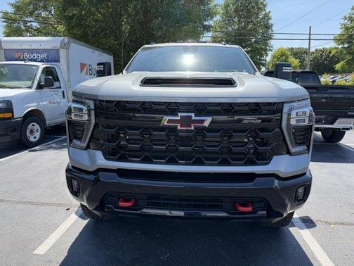 Sterling Gray Metallic 2026 Chevrolet Silverado 2500 ZR2