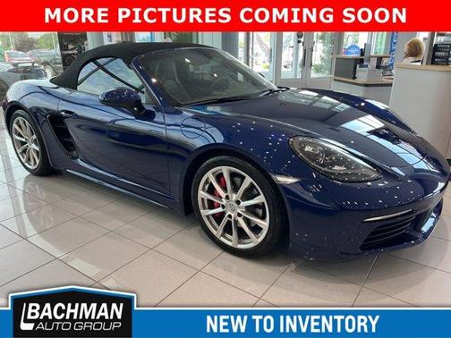 2025 Porsche 718 Boxster S