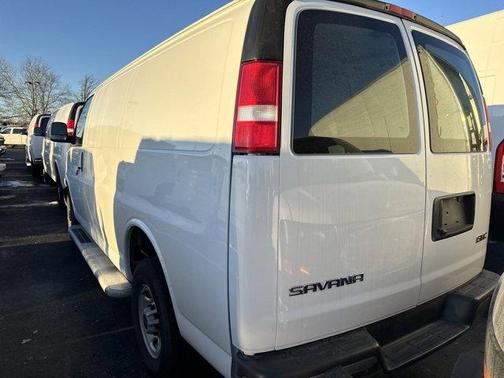 2022 GMC Savana 2500 Work Van