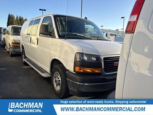 2022 GMC Savana 2500 Work Van