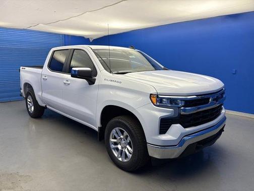 Summit White 2026 Chevrolet Silverado 1500 LT