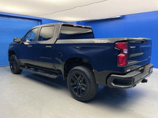 2022 Chevrolet Silverado 1500 Limited Custom Trail Boss