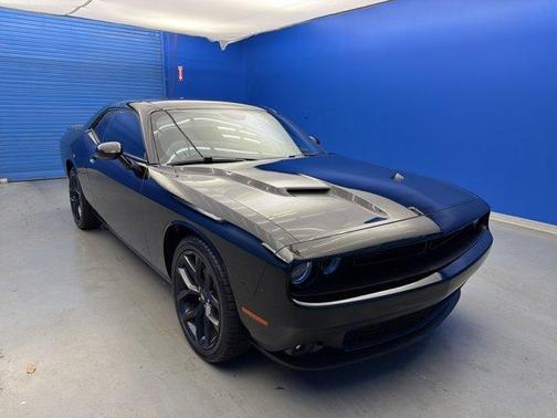 2020 Dodge Challenger SXT