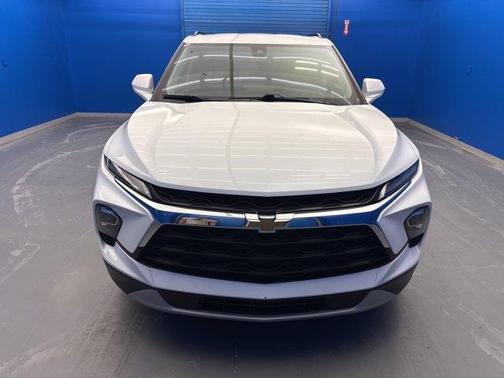Summit White 2023 Chevrolet Blazer 2LT