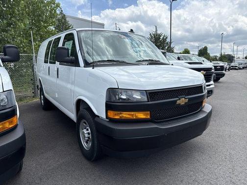 2025 Chevrolet Express 2500 Work Van