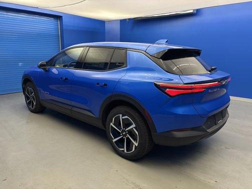 2026 Chevrolet Equinox EV LT 1