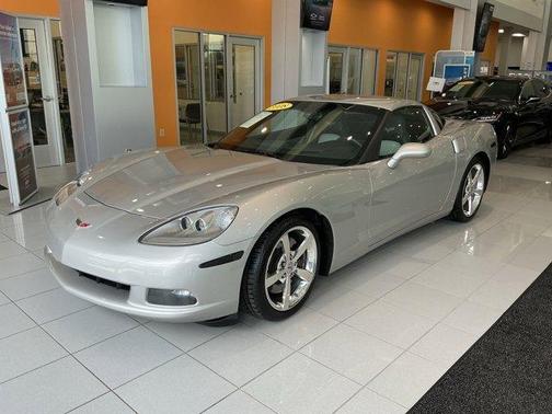 2008 Chevrolet Corvette Indy 500 Pace Car Replica