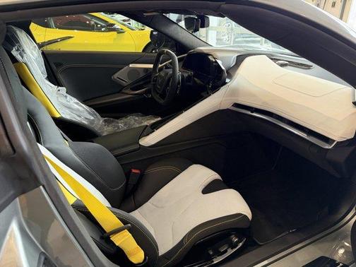 2022 Chevrolet Corvette Stingray w/3LT