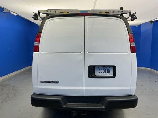 2022 Chevrolet Express 2500 Work Van