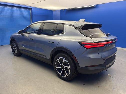 2026 Chevrolet Equinox EV LT 1