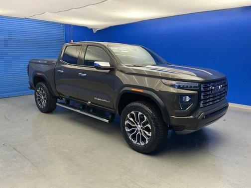 2023 GMC Canyon Denali