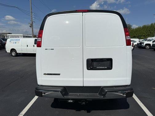 2025 Chevrolet Express 2500 Work Van