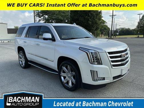 2017 Cadillac Escalade Luxury