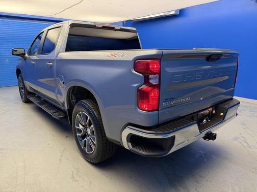 Sterling Gray Metallic 2023 Chevrolet Silverado 1500 LT