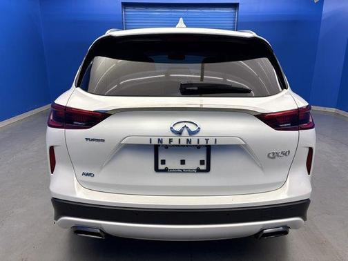 2021 INFINITI QX50 Luxe