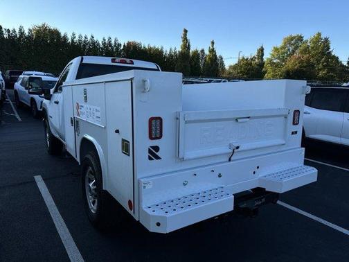 2025 Chevrolet Silverado 3500 WT