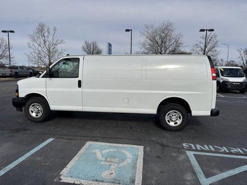 2021 Chevrolet Express 2500 Work Van