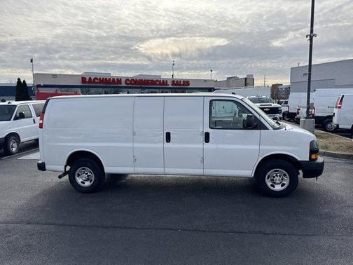 2021 Chevrolet Express 2500 Work Van