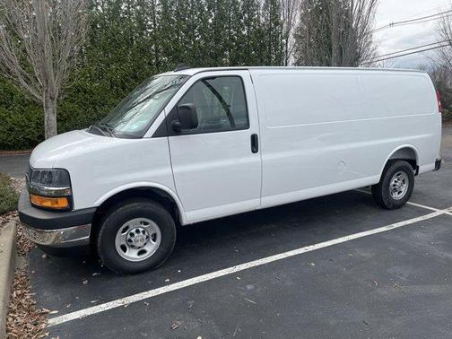 2025 Chevrolet Express 2500 Work Van